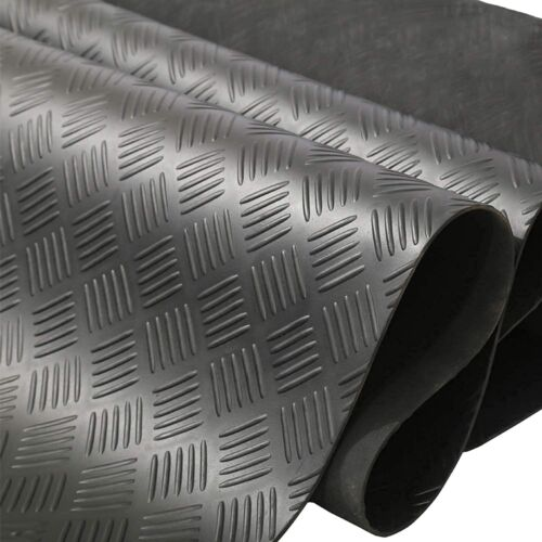 PAVIMENTO SBR 65º SHORE A - CHECKER + BASE CON IMPRESION TEXTIL - 1.200 mm (10 ML) (3 mm) (NEGRO)